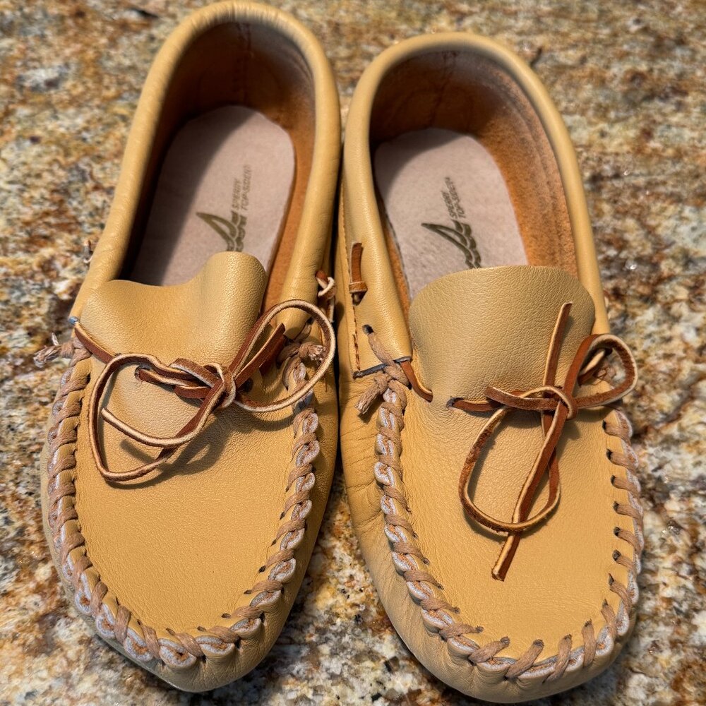 New, Never worn - Sperry soft leather moccasins